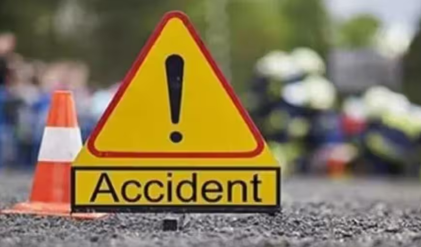 सुर्खेतमा फोर्स गाडी दुर्घटना, ३ जनाको मृत्यु