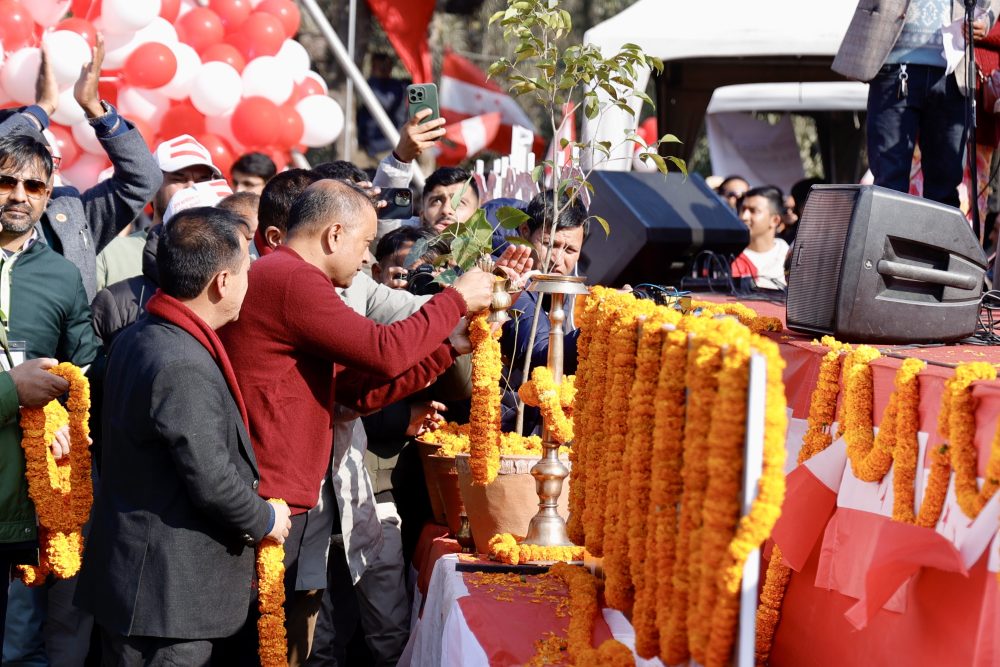 यस्तो छ कांग्रेस विशेष महाधिवेशनबाट निर्वाचित पदाधिकारी तथा केन्द्रीय सदस्यहरुको विवरण