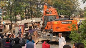 सुकुम्वासी बस्तीमा झण्डै २ हजार घरटहरा भत्काइयो, १० हजारभन्दा बढी मानिस प्रभावित